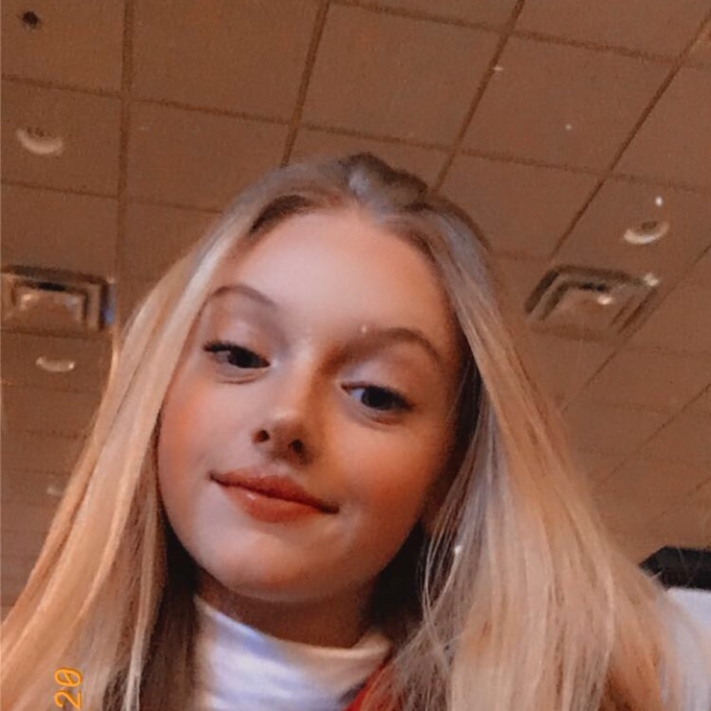 Meet your Posher, Lauryn